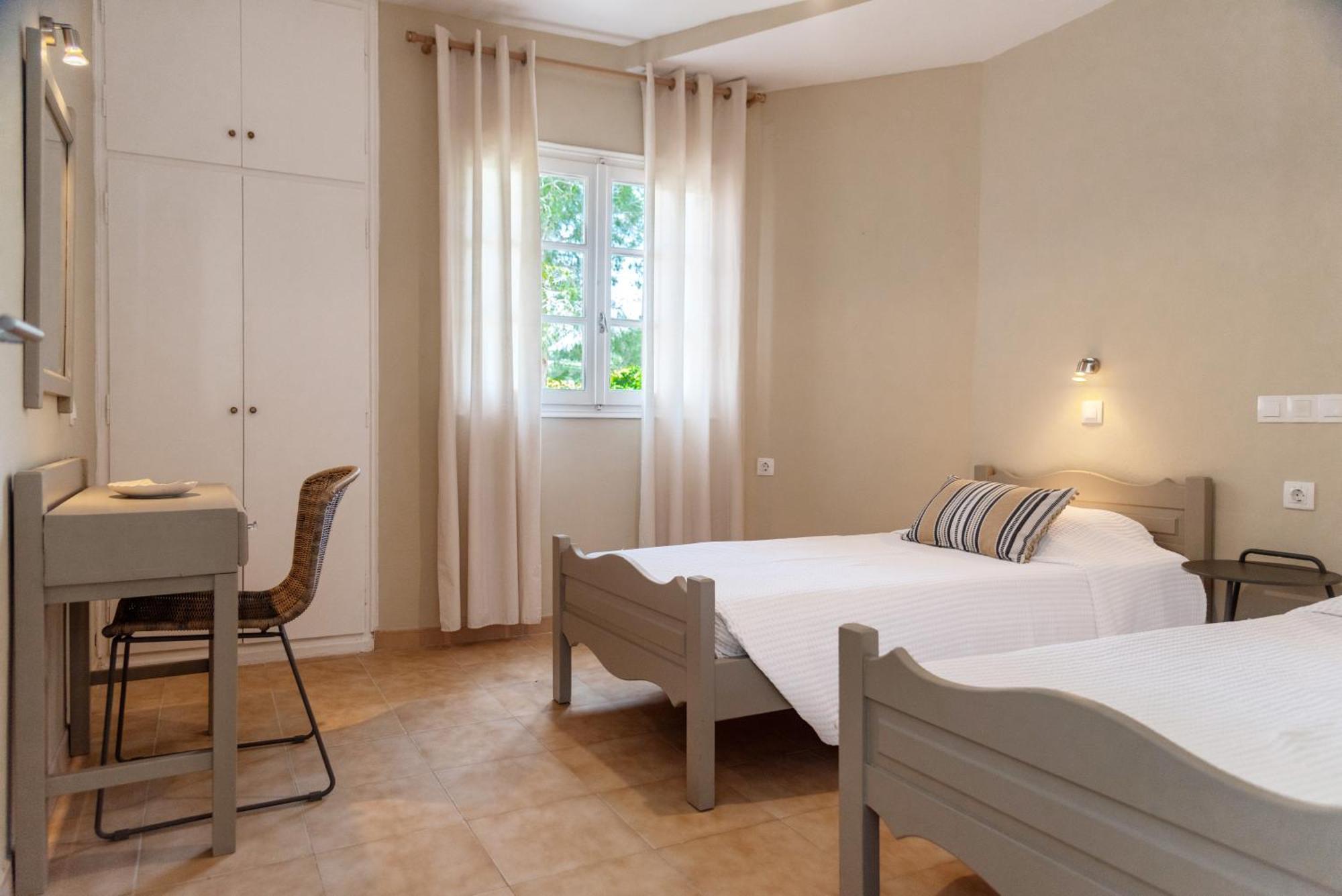 Kamini Apartments Kávos Eksteriør bilde